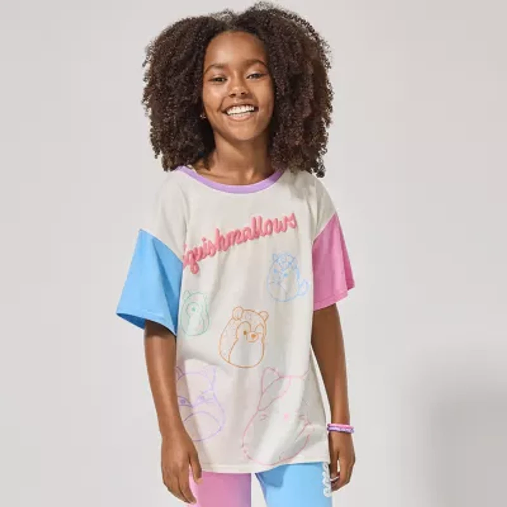 Little & Big Girls Oversized Round Neck Short Sleeve Squishmallows Graphic T-Shirt