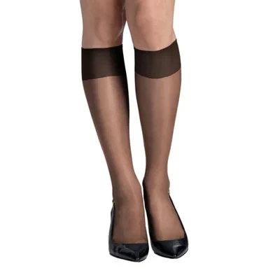 Hanes Silk Reflections Knee Highs