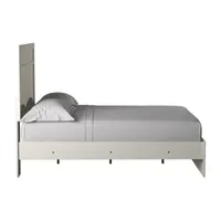 Signature Design by Ashley® Stelsie Panel Bed