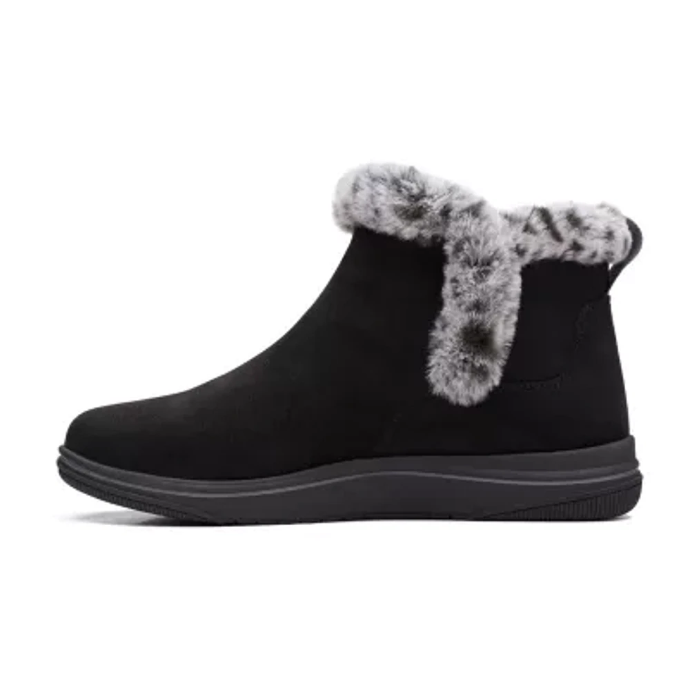 Clarks Womens Breeze Fur Flat Heel Winter Boots