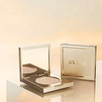 Stila Kitten Eye Shadow Compact