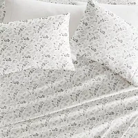 Casual Comfort Tossed Foliage Patterned Sheet Set