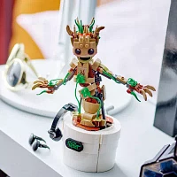 LEGO 76297 Dancing Groot Guardians of the Galaxy Building Set