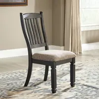 Signature Design by Ashley® Set of 2 Hilton Slatted-Back Upholstered Dining Side Chairs