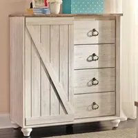 Signature Design by Ashley® Smithfield Dressing Chest