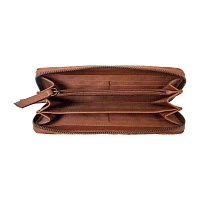 Frye and Co. Tooling Womens Zip Around Wallet