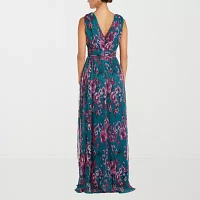 R & M Richards Womens Sleeveless Floral Evening Gown