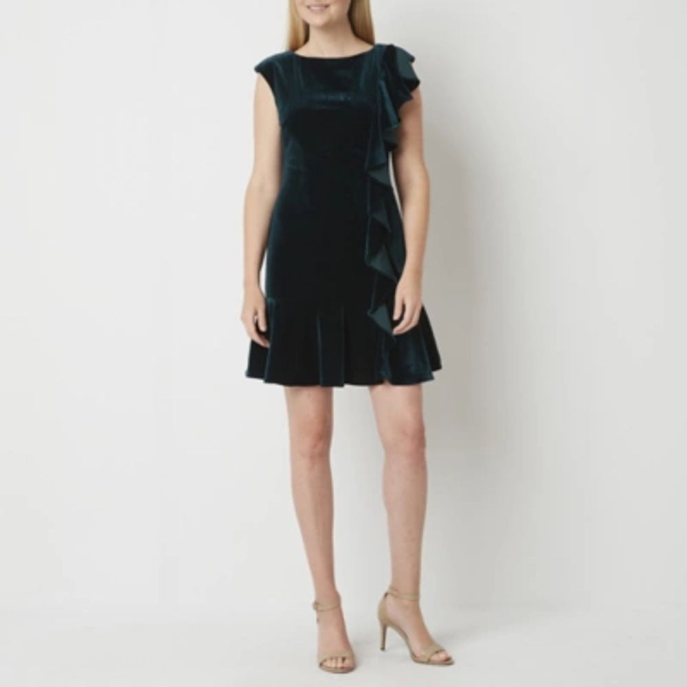 Danny & Nicole Sleeveless Velvet Shift Dress