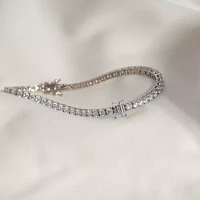 Diamonart White Cubic Zirconia Sterling Silver Infinity 7.25 Inch Tennis Bracelet