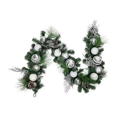 Northlight Pine Needle  Unlit Christmas Indoor Garland