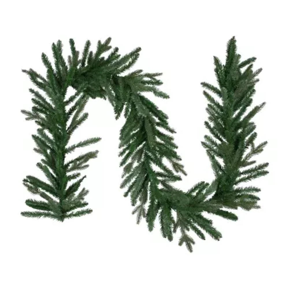 Northlight Grande Spruce Christmas Indoor Garland
