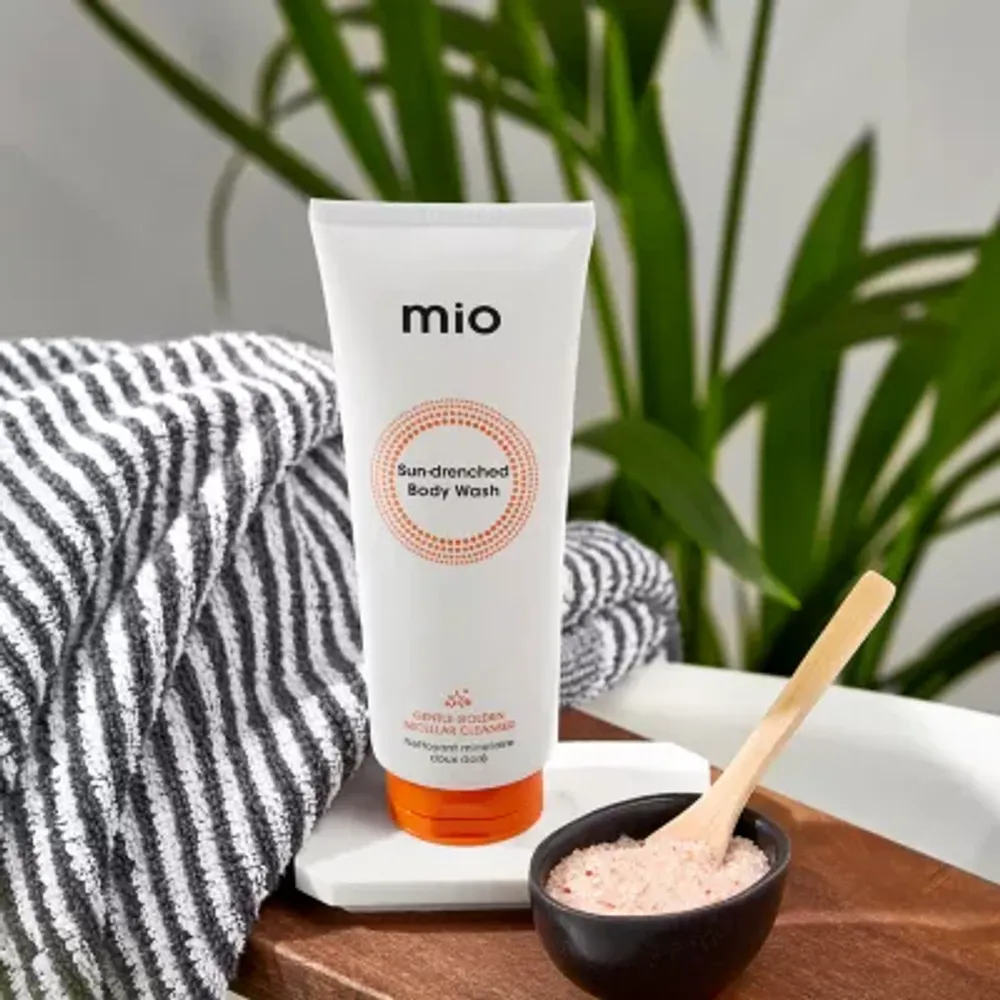 Mio Sun-Drenched Easy Glow Body Wash  200ml