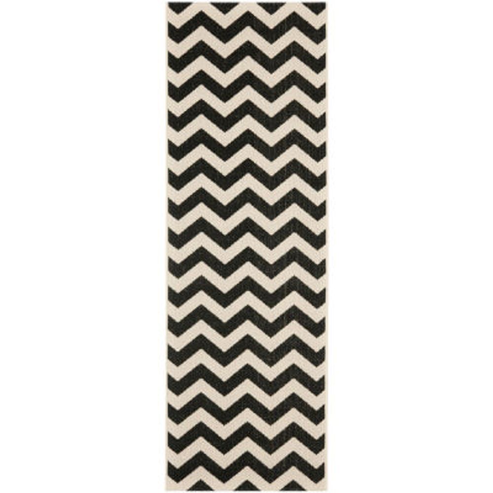 Safavieh Courtyard Collection Cennetig Chevron Indoor/Outdoor Runner Rug