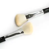 Omnia Brushes Pro Contour Blush Makeup Brush