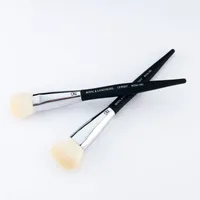 Omnia Brushes Pro Complexion Makeup Brush