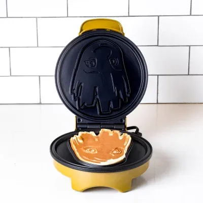 Marvel Groot Waffle Maker