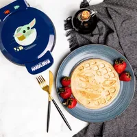 Star Wars Mandalorian Waffle Maker