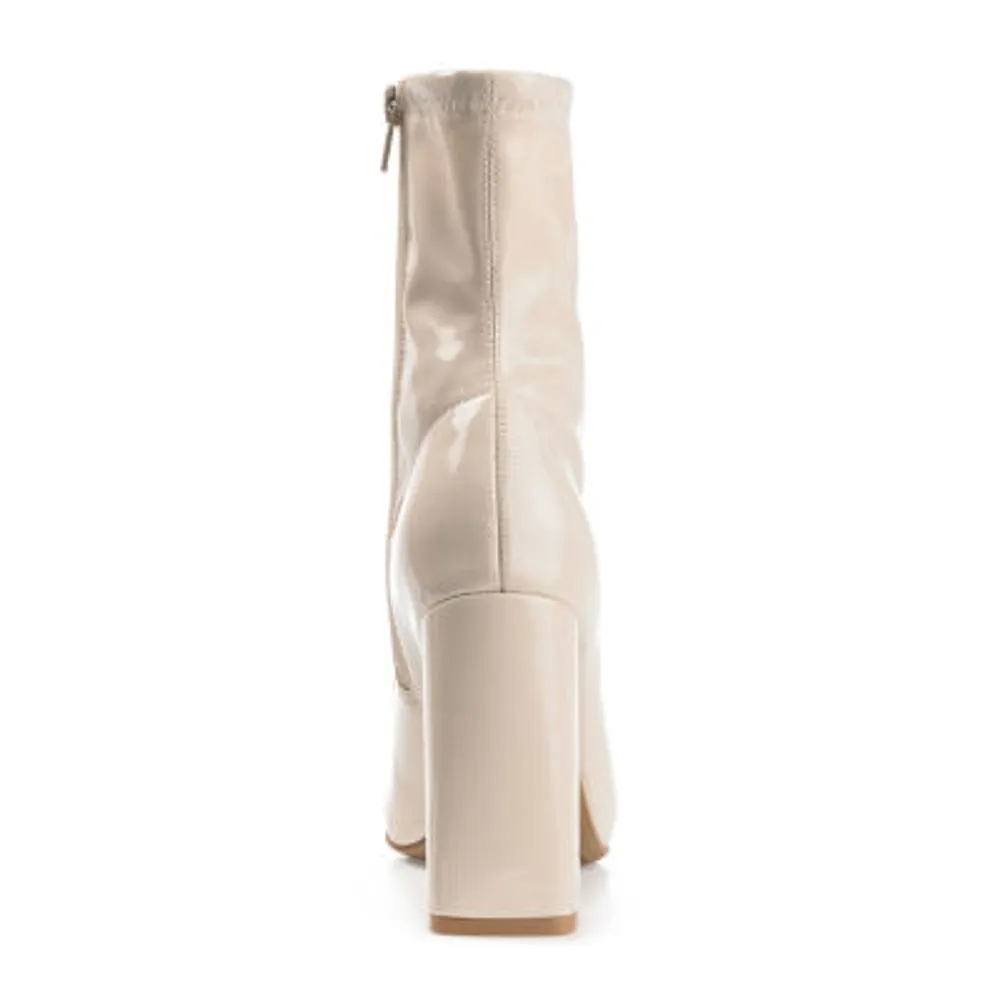 Journee Collection Womens Veralee Block Heel Booties