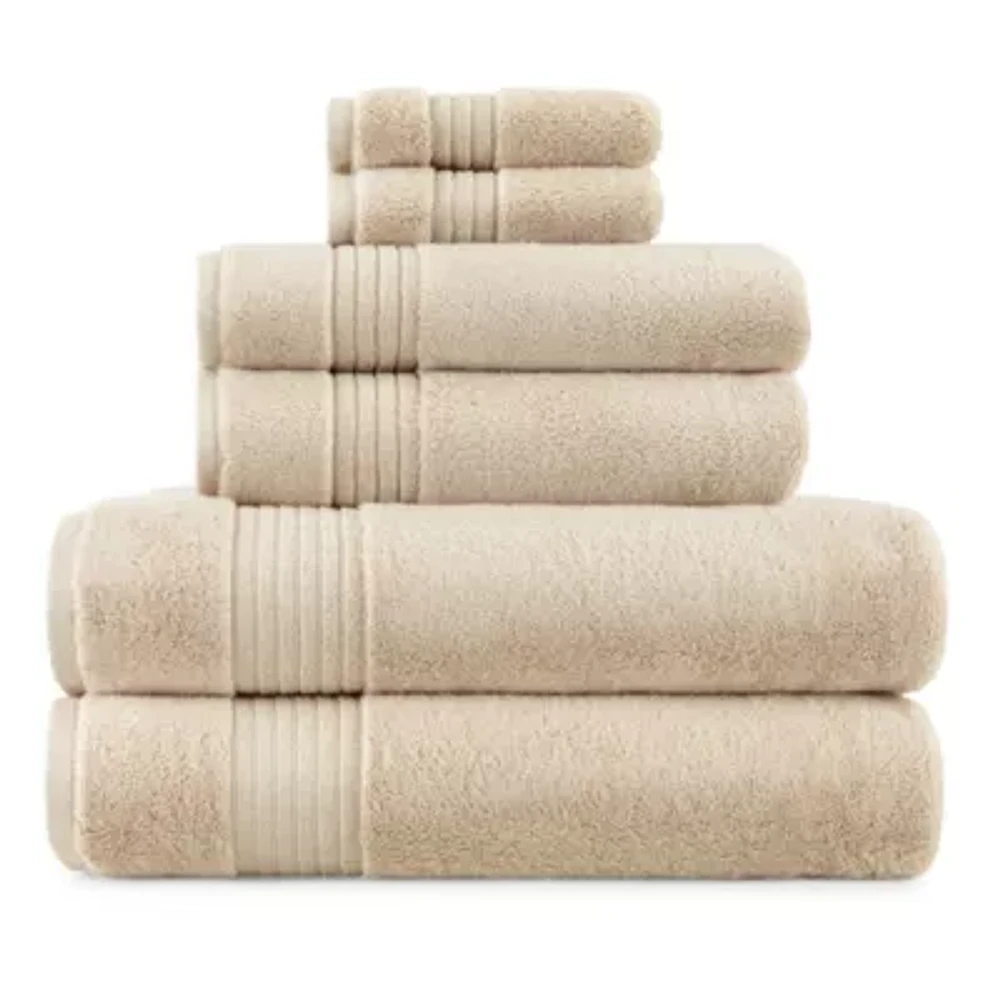 Liz Claiborne Signature Plush Bath Towel