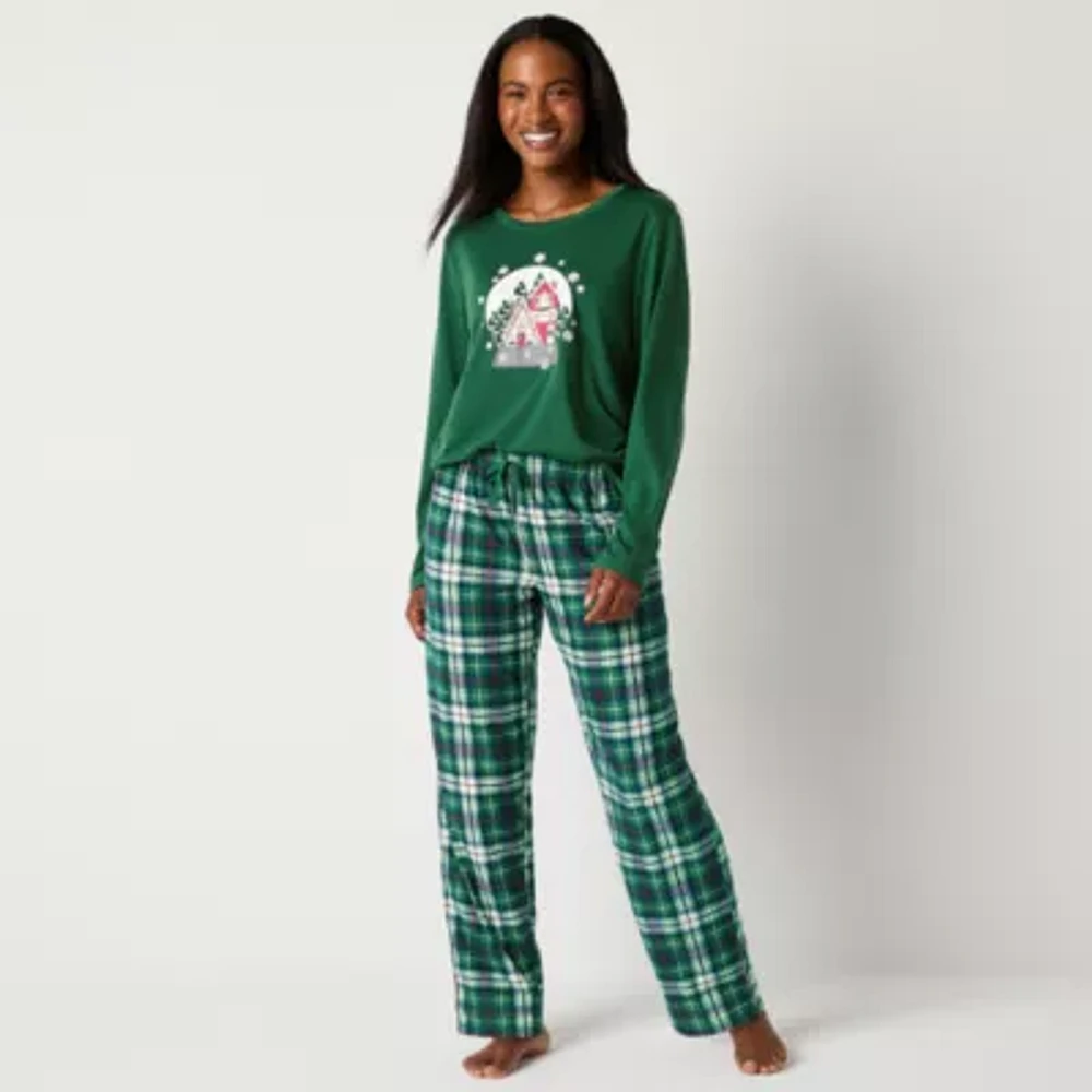 North Pole Trading Co. Womens Crew Neck Long Sleeve Matching Family Pant Pajama Set