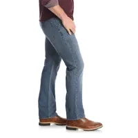 Wrangler® Foundation Regular Fit Jean