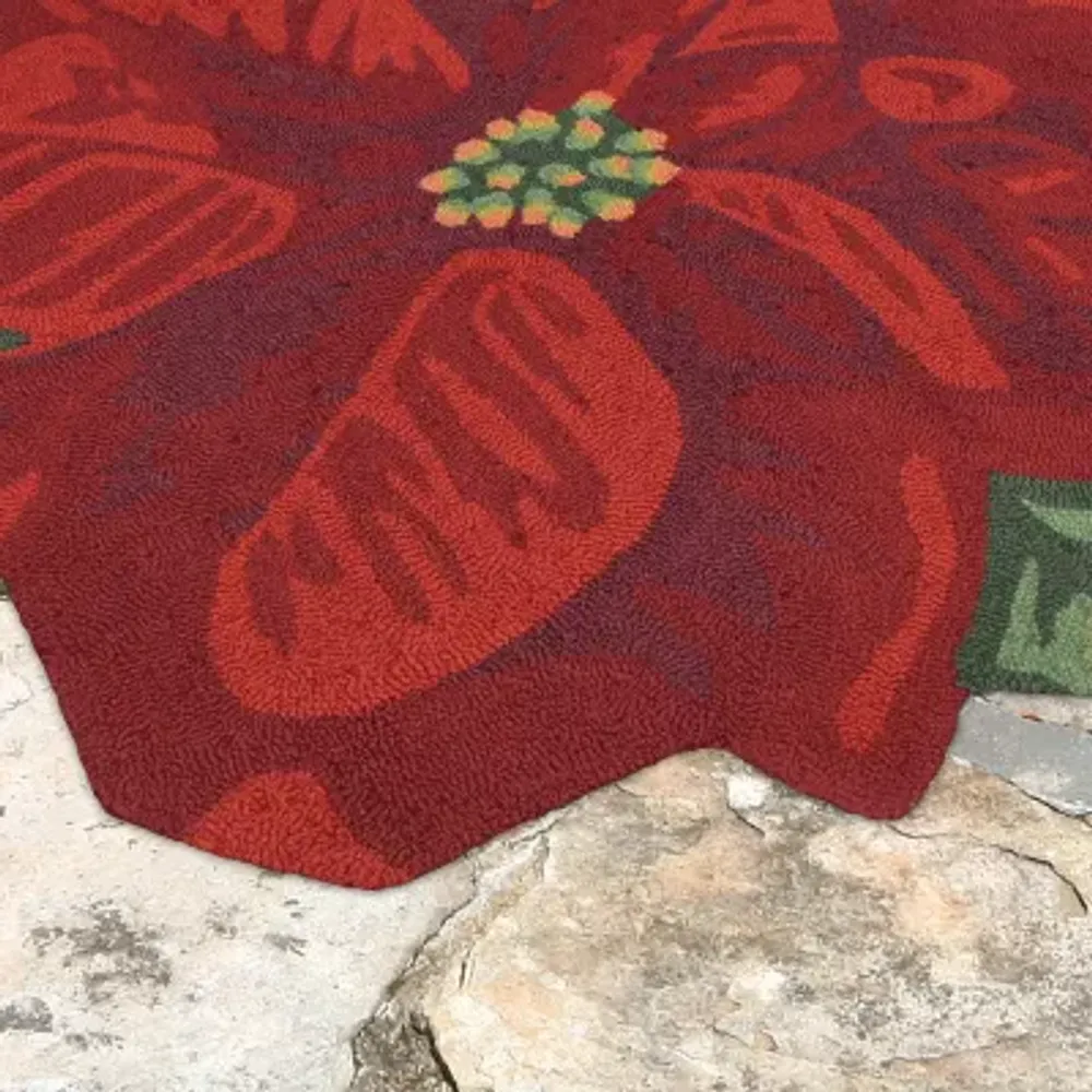 Liora Manne Frontporch Poinsettia Indoor/Outdoor Wedge Accent Rug