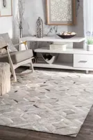 nuLoom Handmade Cowhide Chanda Rug