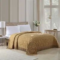 Beatrice Home Fashions Medallion Embellished Bedspread