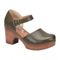 BOC by Born Womens Gia Clogs