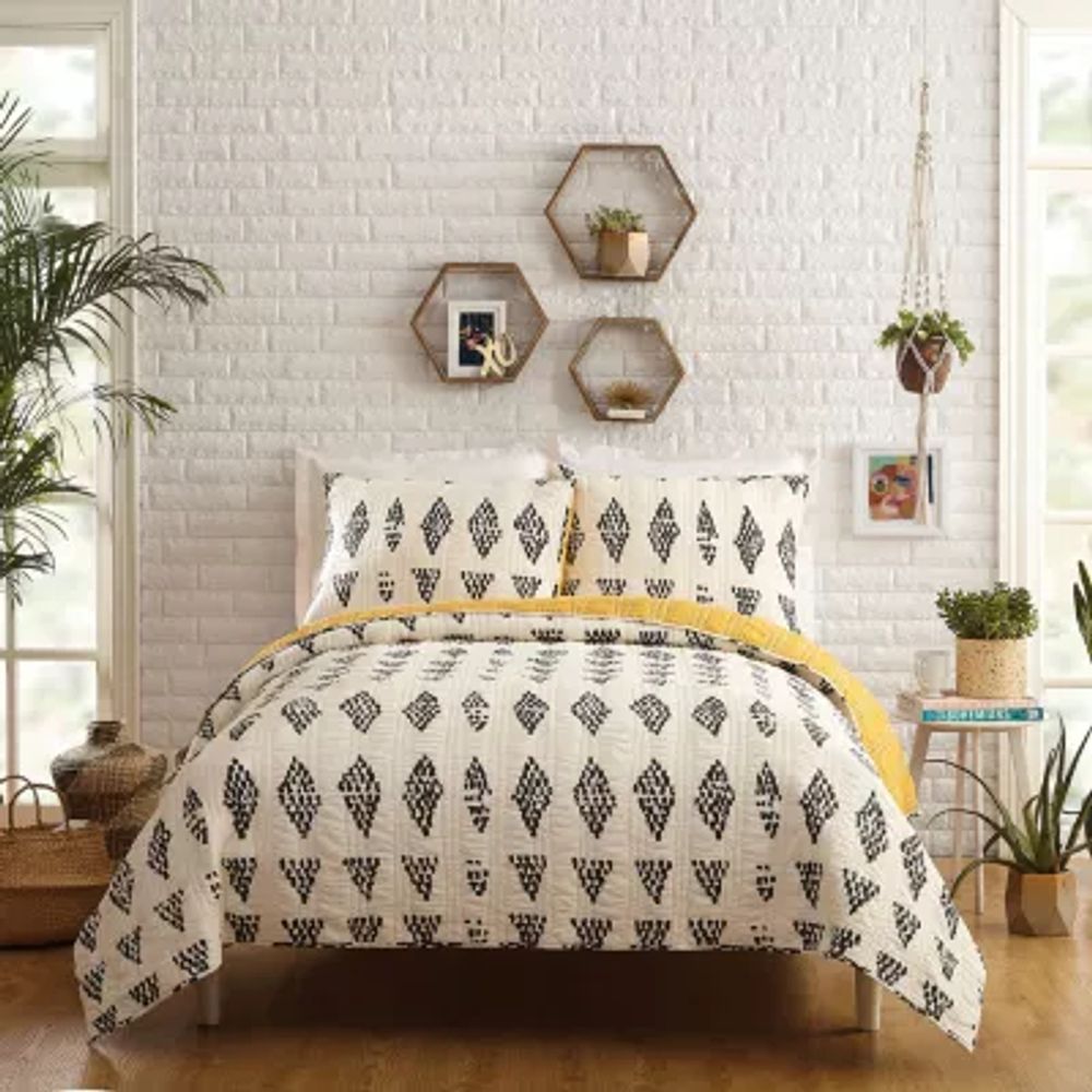 JUNGALOW by Justina Blakeney Prosperity Reversible Quilt Set