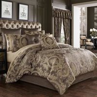 Five Queens Court Neapolitan 4-pc. Damask + Scroll Comforter Set