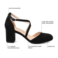 Journee Collection Womens Foster Pointed Closed Toe Block Heel Pumps