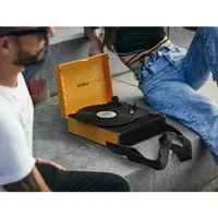 *rev Go Portable Record Player