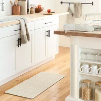 Town And Country Vintage Medallion 18" X 39" Indoor Rectangular Kitchen Mat