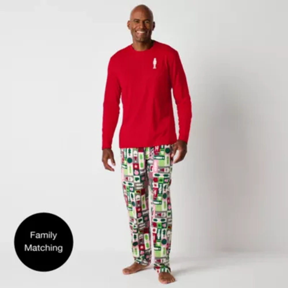 North Pole Trading Co. Mens Microfleece Crew Neck Long Sleeve 2-pc. Matching Family Pant Pajama Set