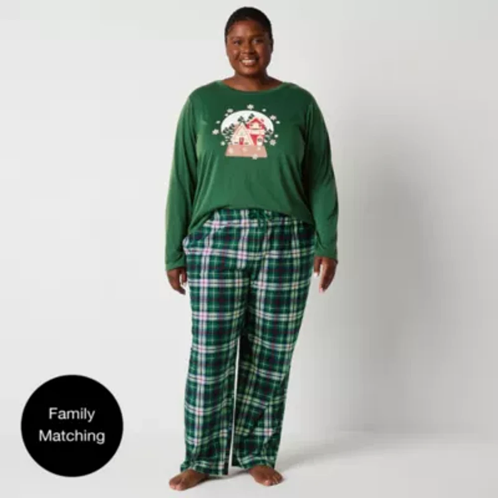 North Pole Trading Co. Womens Plus Crew Neck Long Sleeve Matching Family Pant Pajama Set