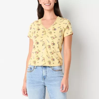 Juniors Baby Tee Womens V Neck Short Sleeve Winnie The Pooh Graphic T-Shirt