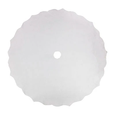 Northlight White Scalloped Edge Tree Skirt