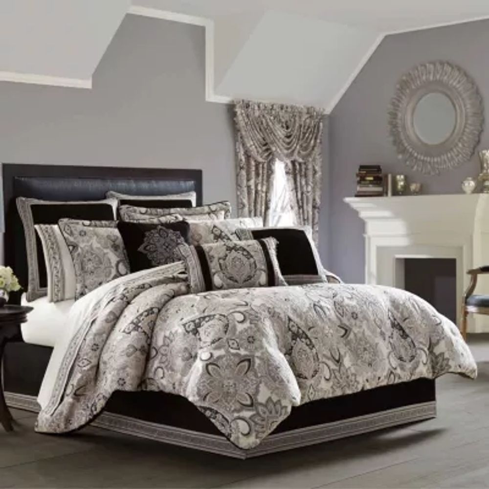 Queen Street Giselle 4-pc. Damask + Scroll Comforter Set