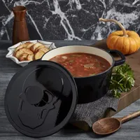 Smith & Clark Skull Cast Iron 3-qt. Dutch Oven with Lid