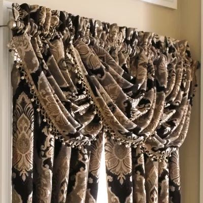 Queen Street Brooke Rod Pocket Waterfall Valance