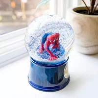 Marvel Spiderman Crouch Skyline Light Up Snow Globe