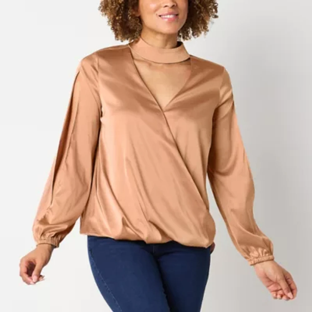 Bold Elements Womens V Neck Long Sleeve Satin Blouse