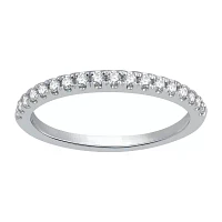 (H-I / I1) 1/4 CT. T.W. Lab Grown White Diamond 10K Gold Wedding Band