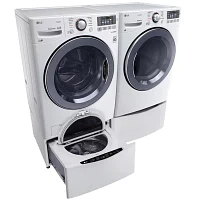 LG ENERGY STAR® 4.5 cu.ft. Front Load Washer with TurboWash®