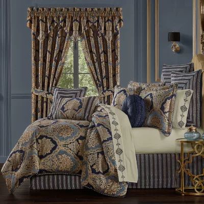 Five Queens Court Bristol 4-pc. Damask + Scroll Comforter Set