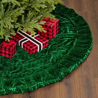 Vickerman 72" Plush Emerald Green Velvet Indoor Tree Skirt