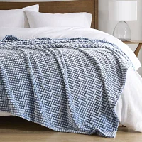 Madison Park Carved Plush Lightweight Blanket