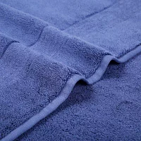 Liz Claiborne Signature Plush Bath Towel