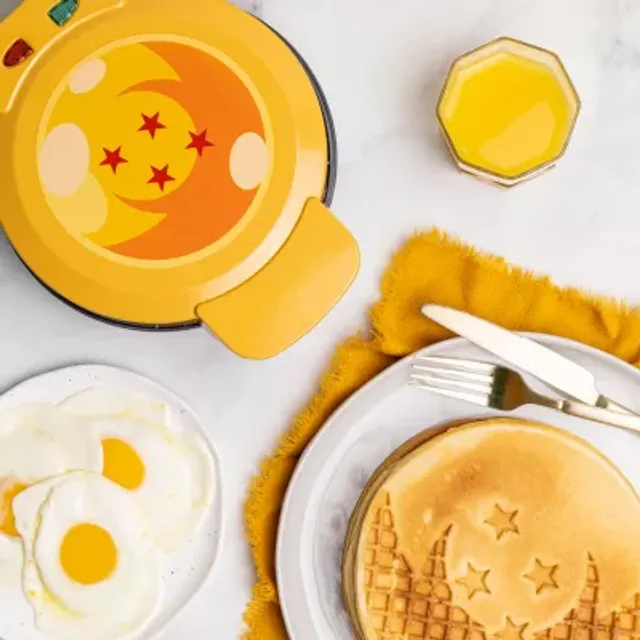 Uncanny Brands Pokémon Pokeball Single Cheese Toastie Maker